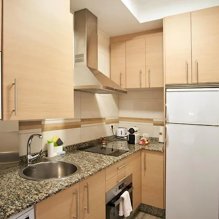 Arroyos Apartment
