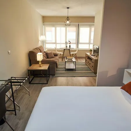 Arroyos Apartment